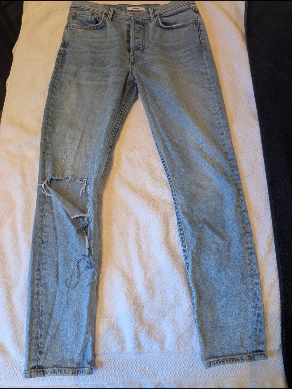 GRLFRND Karolina High Rise Distressed Jeans Light Wash Button Fly 29 - Picture 2 of 10